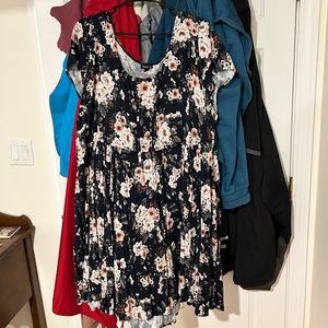 Torrid size 4 black floral sundress